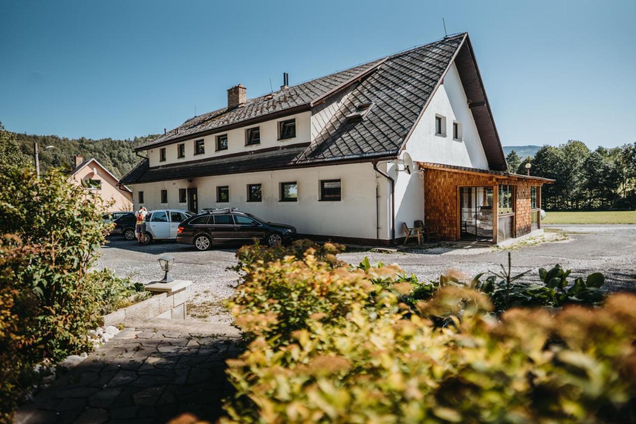 Ferienwohnung U Ztraceneho Potoka Vapenna Exterior foto
